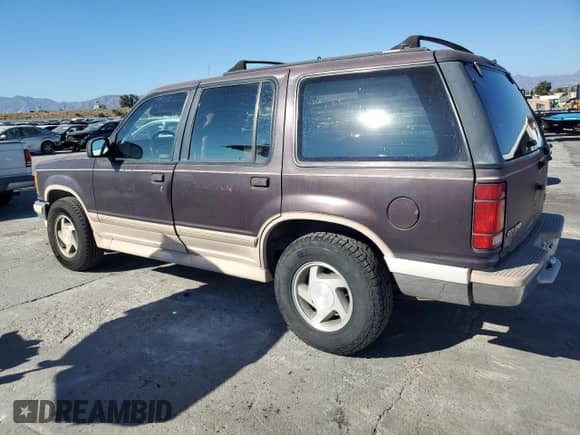 1993 Ford Explorer Eddie Bauer with VIN 1FMDU32X9PUA11983, listed as a Copart auction lot 69469295 with 86,013 mi miles and Clean title. Bid and sale history available at DreamBid. Image 2.
