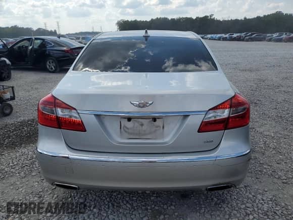 2013 Hyundai Genesis 3.8L с VIN KMHGC4DD3DU228496, выставлен на аукционе Copart как лот 80016205 с пробегом 161 773 миль миль и Чистый • Clean title. История ставок и продаж доступна на DreamBid. Изображение 6.