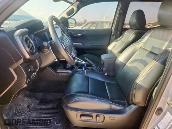 2020 Toyota Tacoma SR5 с VIN 5TFCZ5AN8LX221304, выставлен на аукционе Copart как лот 70687015 с пробегом 53 622 миль миль и Списание • Salvage title. История ставок и продаж доступна на DreamBid. Изображение 7.