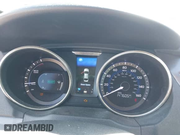 2011 Hyundai Sonata Hybrid z VIN KMHEC4A47BA004772, wystawiony jako IAAI lot #43403396 z przebiegiem 147 605 mil mil oraz . Historia ofert i sprzedaży dostępna na DreamBid. Obrazek 7.