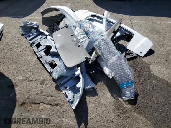 2024 Land Rover Range Rover Sport Dynamic SE z VIN SAL1L9FU9RA403999, wystawiony jako Copart lot #71727075 z przebiegiem 13 341 mil mil oraz Szkoda całkowita • Salvage title. Historia ofert i sprzedaży dostępna na DreamBid. Obrazek 13.