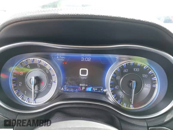 2020 Chrysler 300 Limited с VIN 2C3CCAEG2LH154486, выставлен на аукционе IAAI как лот 42146790 с пробегом 96 420 миль миль и . История ставок и продаж доступна на DreamBid. Изображение 7.