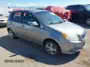 2011 Chevrolet Aveo 1LT z VIN KL1TD6DE7BB209602, wystawiony jako IAAI lot #43002098 z przebiegiem 102 275 mil mil oraz . Historia ofert i sprzedaży dostępna na DreamBid. Obrazek 1.