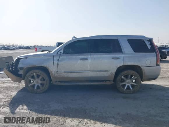 2016 Cadillac Escalade Luxury Collection with VIN 1GYS4BKJ7GR315425, listed as a IAAI auction lot 41835277 with 176,753 mi miles and . Bid and sale history available at DreamBid. Image 14.