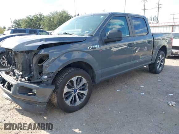 2020 Ford F-150 XL z VIN 1FTEW1CP6LFC65994, wystawiony jako IAAI lot #43355495 z przebiegiem 125 635 mil mil oraz . Historia ofert i sprzedaży dostępna na DreamBid. Obrazek 2.