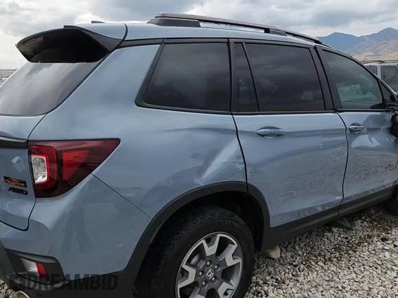 2023 Honda Passport TrailSport с VIN 5FNYF8H64PB020272, выставлен на аукционе Copart как лот 69501155 с пробегом 35 948 миль миль и Списание • Salvage title. История ставок и продаж доступна на DreamBid. Изображение 13.