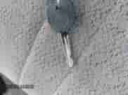 1999 Chevrolet Astro Cargo YF7 z VIN 1GBDM19W7XB184567, wystawiony jako IAAI lot #42422713 z przebiegiem 235 859 mil mil oraz . Historia ofert i sprzedaży dostępna na DreamBid. Obrazek 11.