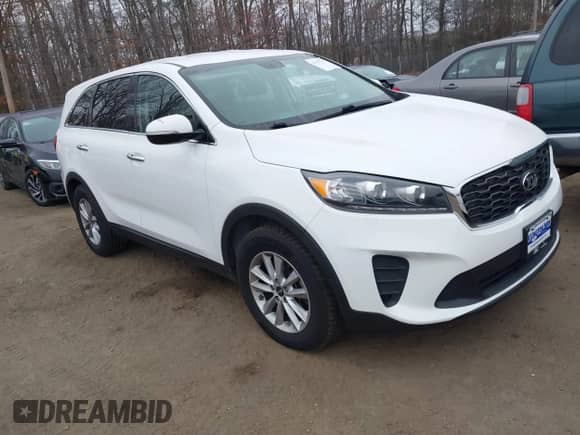 2020 Kia Sorento LX with VIN 5XYPG4A33LG671526, listed as a IAAI auction lot 41787735 with 119,659 mi miles and . Bid and sale history available at DreamBid. Image 1.