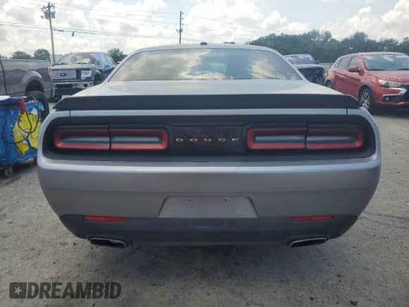 2017 Dodge Challenger SXT Plus с VIN 2C3CDZAG1HH635743, выставлен на аукционе Copart как лот 66941585 с пробегом 185 563 миль миль и Чистый • Clean title. История ставок и продаж доступна на DreamBid. Изображение 6.