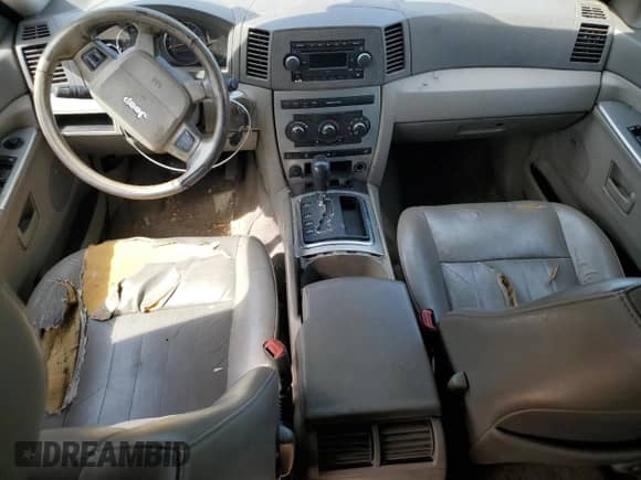 2007 Jeep Grand Cherokee Laredo с VIN 1J8GS48K77C538623, выставлен на аукционе Copart как лот 72097635 с пробегом Не указан миль и Чистый • Clean title. История ставок и продаж доступна на DreamBid. Изображение 8.