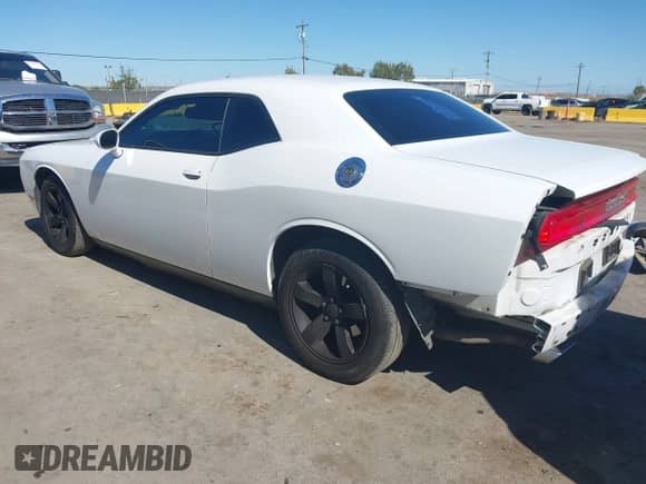 2013 Dodge Challenger SXT с VIN 2C3CDYAG9DH718941, выставлен на аукционе IAAI как лот 43406242 с пробегом 152 693 миль миль и . История ставок и продаж доступна на DreamBid. Изображение 3.