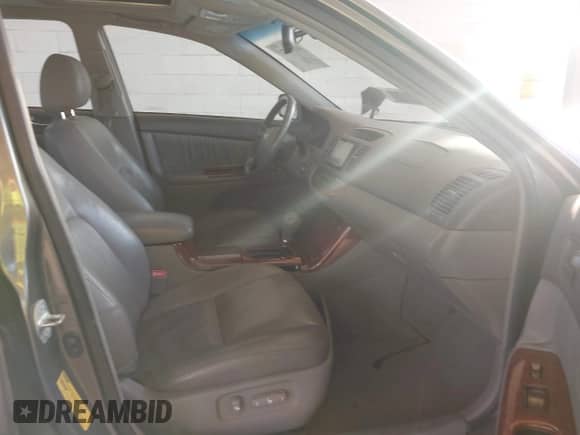 2005 Toyota Camry LE с VIN 4T1BF30K35U592032, выставлен на аукционе IAAI как лот 41372771 с пробегом 222 846 миль миль и . История ставок и продаж доступна на DreamBid. Изображение 5.