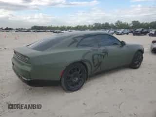 2025 Dodge Charger R/T with VIN 2C3CDBCK9SR542429, listed as a Copart auction lot 87251215 with 3,761 mi miles and Salvage title. Bid and sale history available at DreamBid. Image 3.