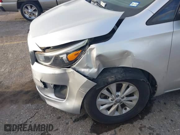 2016 Kia Sedona L с VIN KNDMA5C19G6206456, выставлен на аукционе IAAI как лот 42684570 с пробегом 69 471 миль миль и . История ставок и продаж доступна на DreamBid. Изображение 6.