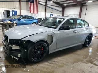 2024 BMW 3 Series M340i xDrive с VIN 3MW49FF01R8D83416, выставлен на аукционе Copart как лот 85292105 с пробегом 23 921 миль миль и Списание • Salvage title. История ставок и продаж доступна на DreamBid. Изображение 1.