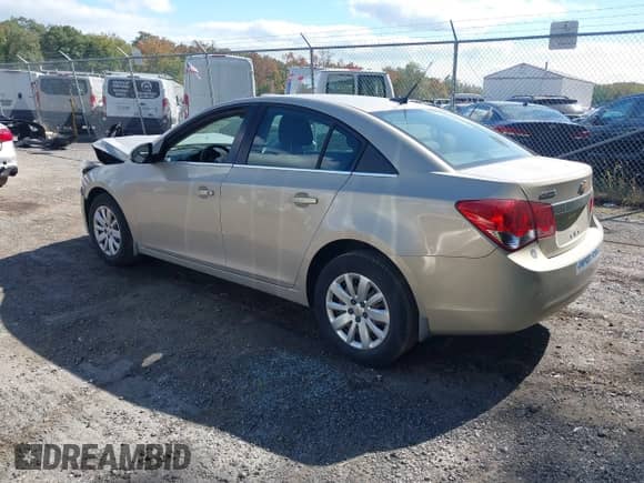 2011 Chevrolet Cruze 1LT с VIN 1G1PF5S96B7292763, выставлен на аукционе IAAI как лот 43414761 с пробегом 114 425 миль миль и . История ставок и продаж доступна на DreamBid. Изображение 3.