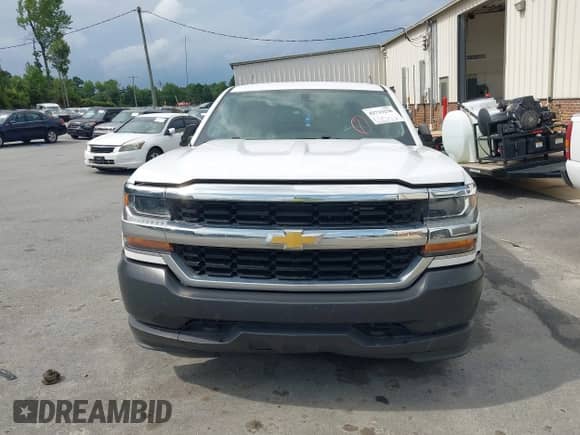 2018 Chevrolet Silverado 1500 Work Truck с VIN 1GCVKNEC8JZ346472, выставлен на аукционе IAAI как лот 42733256 с пробегом 149 011 миль миль и . История ставок и продаж доступна на DreamBid. Изображение 12.