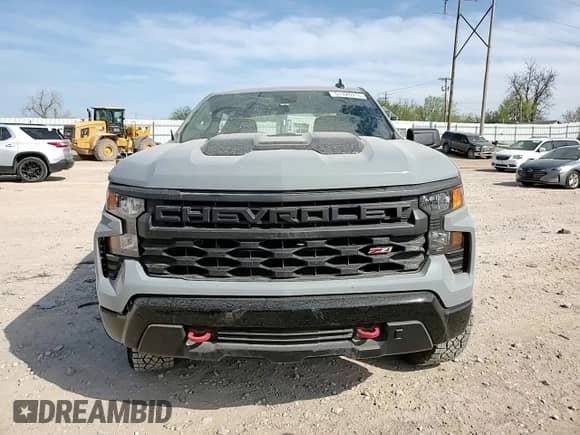2024 Chevrolet Silverado 1500 Custom Trail Boss z VIN 3GCUDCE89RG260945, wystawiony jako Copart lot #51326915 z przebiegiem 30 768 mil mil oraz Szkoda całkowita • Salvage title. Historia ofert i sprzedaży dostępna na DreamBid. Obrazek 10.
