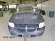 2002 Dodge Caravan SE with VIN 1B4GP25342B660748, listed as a Copart auction lot 44998005 with 224,032 mi miles and Salvage title. Bid and sale history available at DreamBid. Image 5.