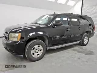 2011 Chevrolet Suburban LS с VIN 1GNSCHE03BR345018, выставлен на аукционе Copart как лот 59295725 с пробегом 300 885 миль миль и Чистый • Clean title. История ставок и продаж доступна на DreamBid. Изображение 1.