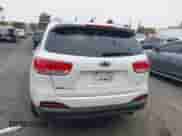 2018 Kia Sorento LX z VIN 5XYPG4A5XJG359038, wystawiony jako IAAI lot #42966967 z przebiegiem 75 087 mil mil oraz . Historia ofert i sprzedaży dostępna na DreamBid. Obrazek 16.