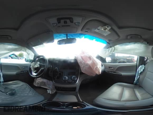 2015 Toyota Sienna XLE with VIN 5TDYK3DC5FS623932, listed as a IAAI auction lot 42716247 with 93,291 mi miles and . Bid and sale history available at DreamBid. Image 20.