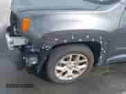 2017 Jeep Renegade Latitude с VIN ZACCJABB7HPF85356, выставлен на аукционе IAAI как лот 43229415 с пробегом 138 236 миль миль и . История ставок и продаж доступна на DreamBid. Изображение 20.