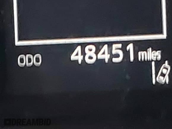 2019 Toyota Camry SE z VIN 4T1B11HK8KU734314, wystawiony jako IAAI lot #42782748 z przebiegiem 48 451 mil mil oraz . Historia ofert i sprzedaży dostępna na DreamBid. Obrazek 16.