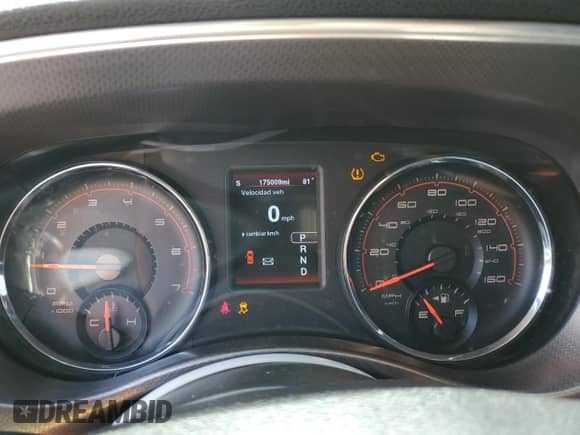2014 Dodge Charger RT Max with VIN 2C3CDXCT4EH233189, listed as a Copart auction lot 84828405 with 175,009 mi miles and Salvage title. Bid and sale history available at DreamBid. Image 9.