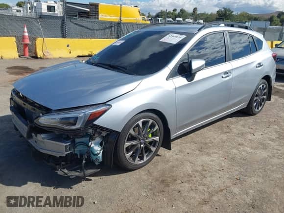 2022 Subaru Impreza Limited z VIN 4S3GTAT61N3726449, wystawiony jako IAAI lot #43369231 z przebiegiem 22 217 mil mil oraz . Historia ofert i sprzedaży dostępna na DreamBid. Obrazek 2.