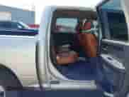 2016 Ram 1500 Tradesman z VIN 1C6RR7KM2GS121544, wystawiony jako IAAI lot #43322819 z przebiegiem 172 458 mil mil oraz . Historia ofert i sprzedaży dostępna na DreamBid. Obrazek 8.