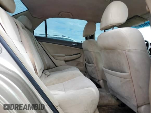 2004 Honda Accord LX с VIN 1HGCM56334A028330, выставлен на аукционе Copart как лот 81842165 с пробегом 203 274 миль миль и Списание • Salvage title. История ставок и продаж доступна на DreamBid. Изображение 10.