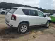 2016 Jeep Compass Latitude z VIN 1C4NJCEB2GD651387, wystawiony jako Copart lot #69041605 z przebiegiem 114 907 mil mil oraz Szkoda całkowita • Salvage title. Historia ofert i sprzedaży dostępna na DreamBid. Obrazek 3.