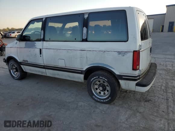 1990 Chevrolet Astro с VIN 1GNDM15Z9LB145654, выставлен на аукционе Copart как лот 86606495 с пробегом 82 320 миль миль и Чистый • Clean title. История ставок и продаж доступна на DreamBid. Изображение 2.