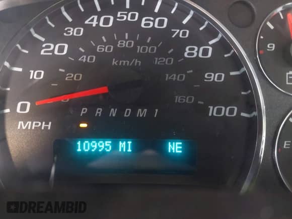 2025 Chevrolet Express Cargo с VIN 1GCWGBFP0S1214067, выставлен на аукционе IAAI как лот 43378777 с пробегом 10 995 миль миль и . История ставок и продаж доступна на DreamBid. Изображение 7.