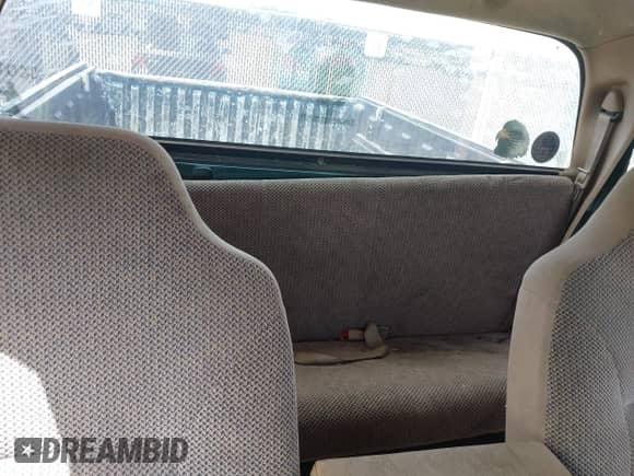 1999 Dodge 1500 with VIN 3B7HC13Y4XG237369, listed as a IAAI auction lot 42611735 with 217,132 mi miles and . Bid and sale history available at DreamBid. Image 8.