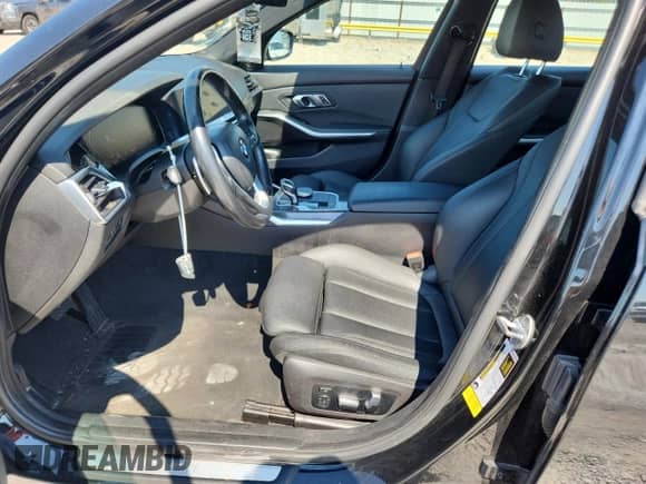 2020 BMW 3 Series 330i с VIN 3MW5R1J01L8B24382, выставлен на аукционе Copart как лот 70131785 с пробегом 82 622 миль миль и Списание • Salvage title. История ставок и продаж доступна на DreamBid. Изображение 7.