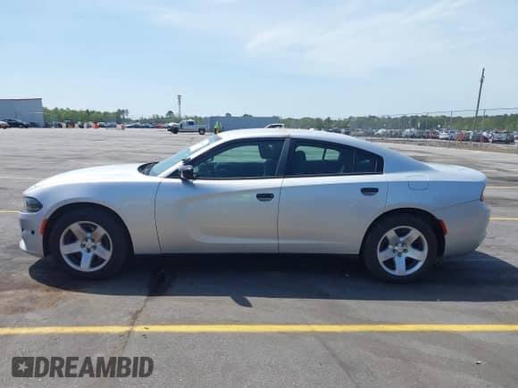 2018 Dodge Charger Police с VIN 2C3CDXATXJH284077, выставлен на аукционе IAAI как лот 41928865 с пробегом 177 519 миль миль и . История ставок и продаж доступна на DreamBid. Изображение 14.