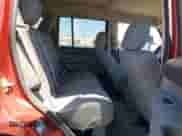 2007 Jeep Commander Sport с VIN 1J8HH48KX7C636984, выставлен на аукционе IAAI как лот 43144386 с пробегом 209 903 миль миль и . История ставок и продаж доступна на DreamBid. Изображение 8.