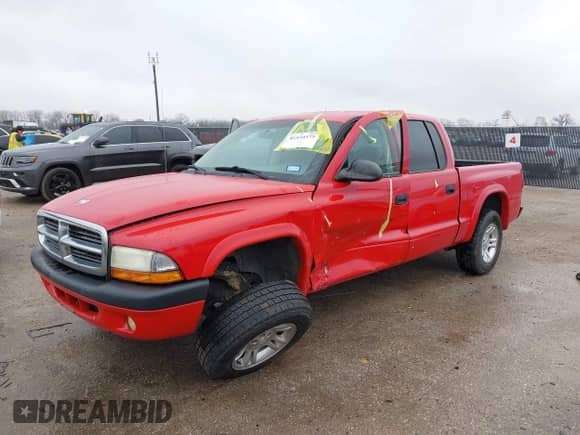 2004 Dodge Dakota Sport с VIN 1D7HL38KX4S657177, выставлен на аукционе IAAI как лот 41534575 с пробегом 38 802 миль миль и . История ставок и продаж доступна на DreamBid. Изображение 6.