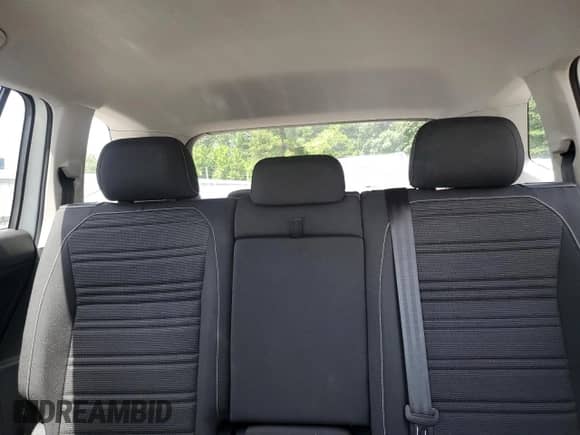 2022 Volkswagen Tiguan S с VIN 3VV1B7AXXNM045651, выставлен на аукционе Copart как лот 64000225 с пробегом 11 748 миль миль и Чистый • Clean title. История ставок и продаж доступна на DreamBid. Изображение 10.