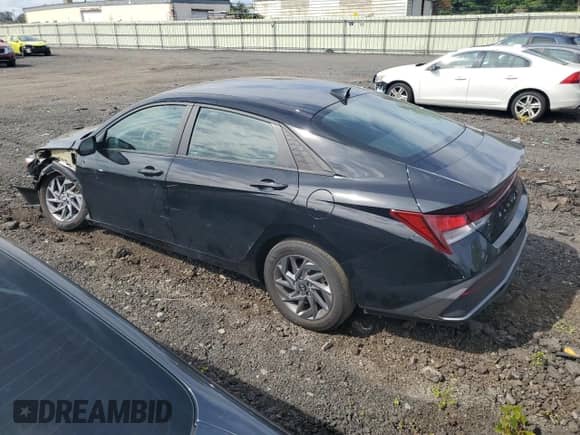 2024 Hyundai Elantra SEL z VIN KMHLM4DG6RU733848, wystawiony jako Copart lot #80459845 z przebiegiem 19 004 mil mil oraz Szkoda całkowita • Salvage title. Historia ofert i sprzedaży dostępna na DreamBid. Obrazek 2.