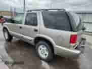 2001 Chevrolet Blazer LT с VIN 1GNDT13W812212561, выставлен на аукционе Copart как лот 85734445 с пробегом 202 742 миль миль и Списание • Salvage title. История ставок и продаж доступна на DreamBid. Изображение 2.