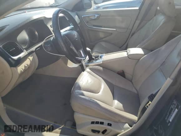 2013 Volvo S60 T5 с VIN YV1612FHXD2197666, выставлен на аукционе Copart как лот 85134815 с пробегом 209 347 миль миль и Списание • Salvage title. История ставок и продаж доступна на DreamBid. Изображение 7.