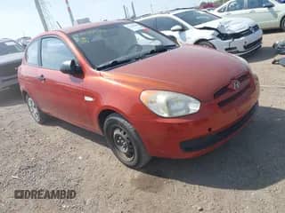 2009 Hyundai Accent Auto GS with VIN KMHCM36CX9U111953, listed as a IAAI auction lot 43233588 with 114,997 mi miles and . Bid and sale history available at DreamBid. Image 1.