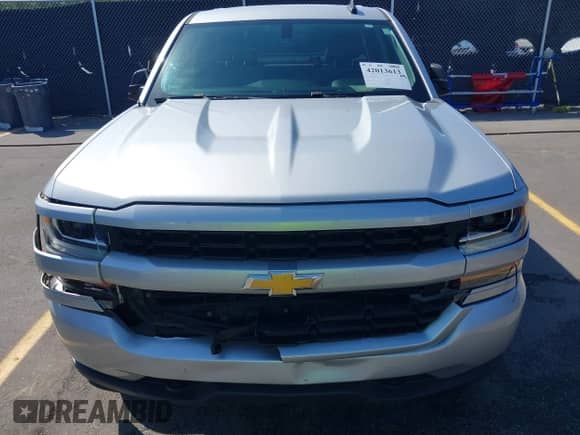 2017 Chevrolet Silverado 1500 Custom с VIN 1GCRCPEC6HZ290147, выставлен на аукционе IAAI как лот 42013613 с пробегом 179 079 миль миль и . История ставок и продаж доступна на DreamBid. Изображение 12.