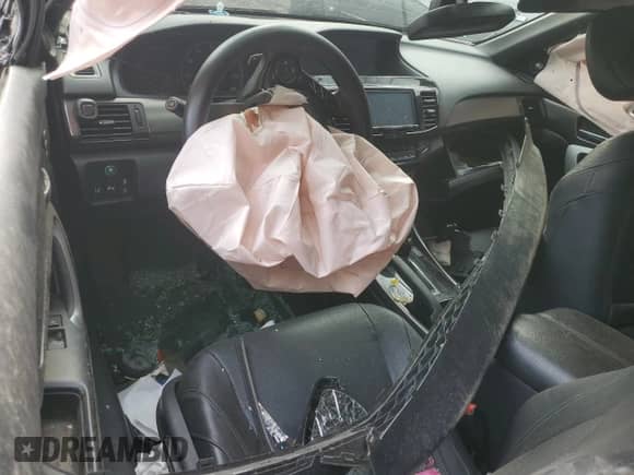 2016 Honda Accord Touring with VIN 1HGCT2B00GA002527, listed as a Copart auction lot 71671865 with Not provided miles and Salvage title. Bid and sale history available at DreamBid. Image 8.