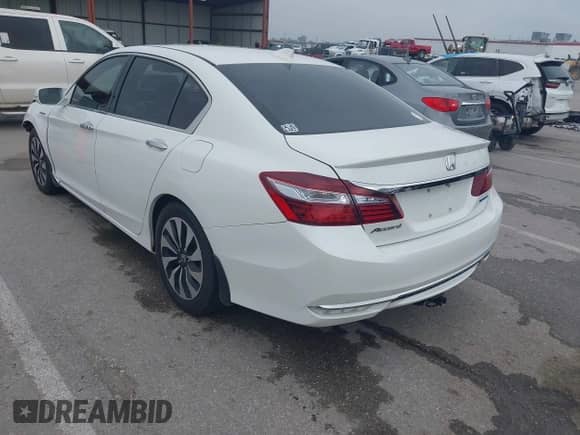 2017 Honda Accord EX-L with VIN JHMCR6F55HC013635, listed as a IAAI auction lot 42681520 with 117,215 mi miles and . Bid and sale history available at DreamBid. Image 3.