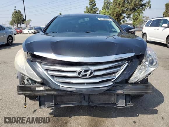 2014 Hyundai Sonata Limited с VIN 5NPEC4AC7EH826240, выставлен на аукционе Copart как лот 60303725 с пробегом 242 883 миль миль и Списание • Salvage title. История ставок и продаж доступна на DreamBid. Изображение 5.