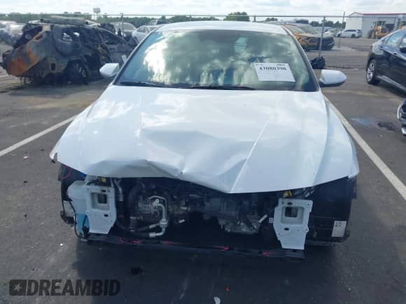 2024 Hyundai Elantra SEL with VIN KMHLM4DG4RU774348, listed as a IAAI auction lot 43080398 with 57,482 mi miles and . Bid and sale history available at DreamBid. Image 13.